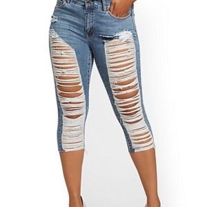 New York And Company Capri Jeans - Light Indigo